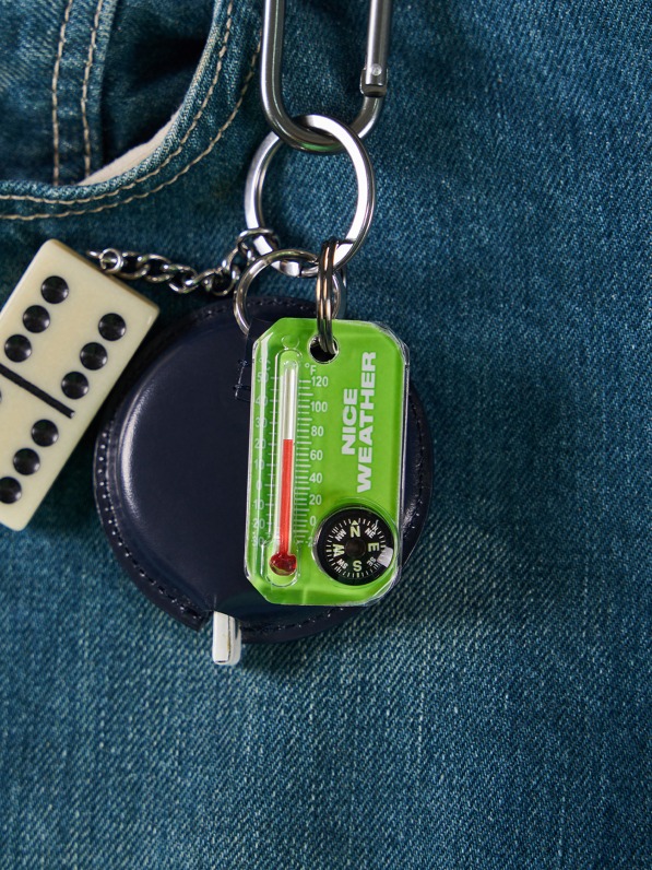[Nice Weather] N.W THERMOMETER KEYRING (GREEN)